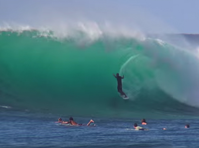 Kelly Slater celebrates the New Year in Maui