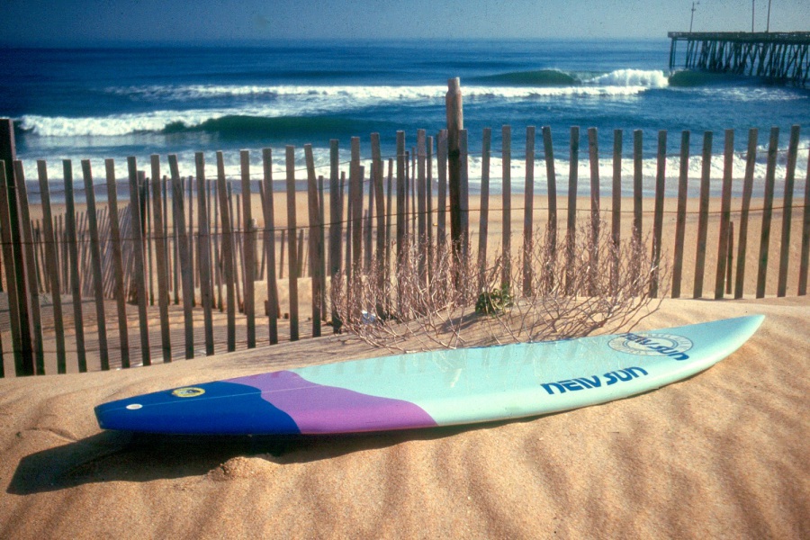 Another beautiful, functional New Sun Surfboard hand-shaped by Mickey and ready for action at his beloved Avalon Pier, February 1988. Photo: McCarthy